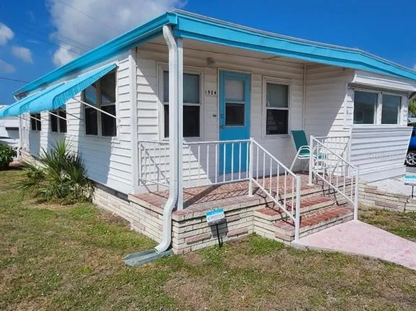 1904 Illinois Ave, Bradenton, FL 34207