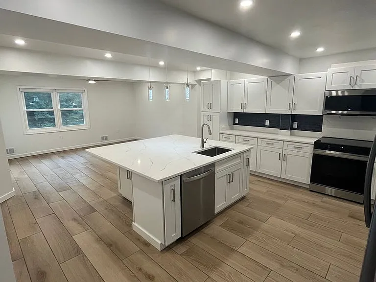 2 Alice Ct — Photo 5