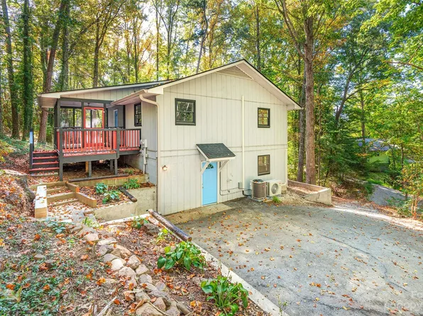 13 Ben Franklin Ln, Asheville, NC 28805