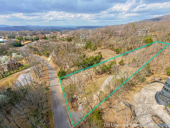 3rd image of 1611 Chandler Rd SE