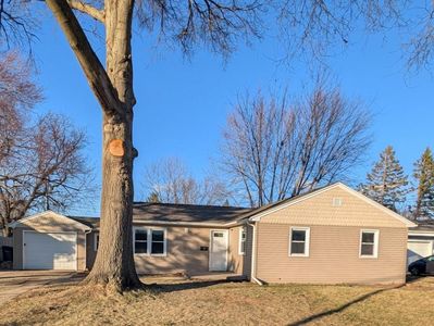 1920 W Memorial Drive, Janesville, WI, 53548