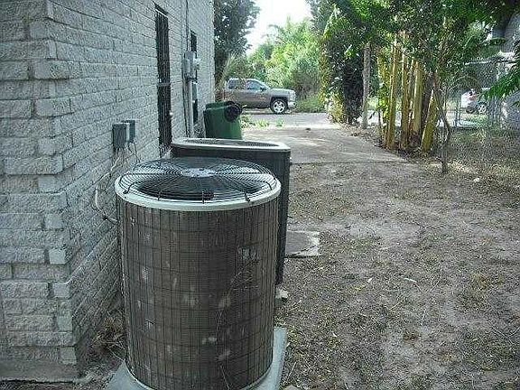 A/C'S