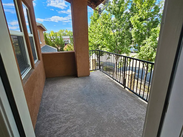 7910 Walerga Rd — Photo 23