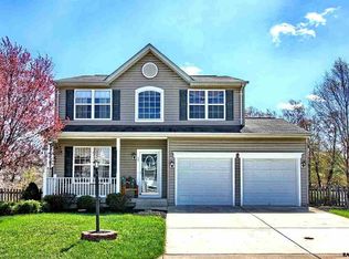 39 Menlena Cir, Hanover, PA 17331