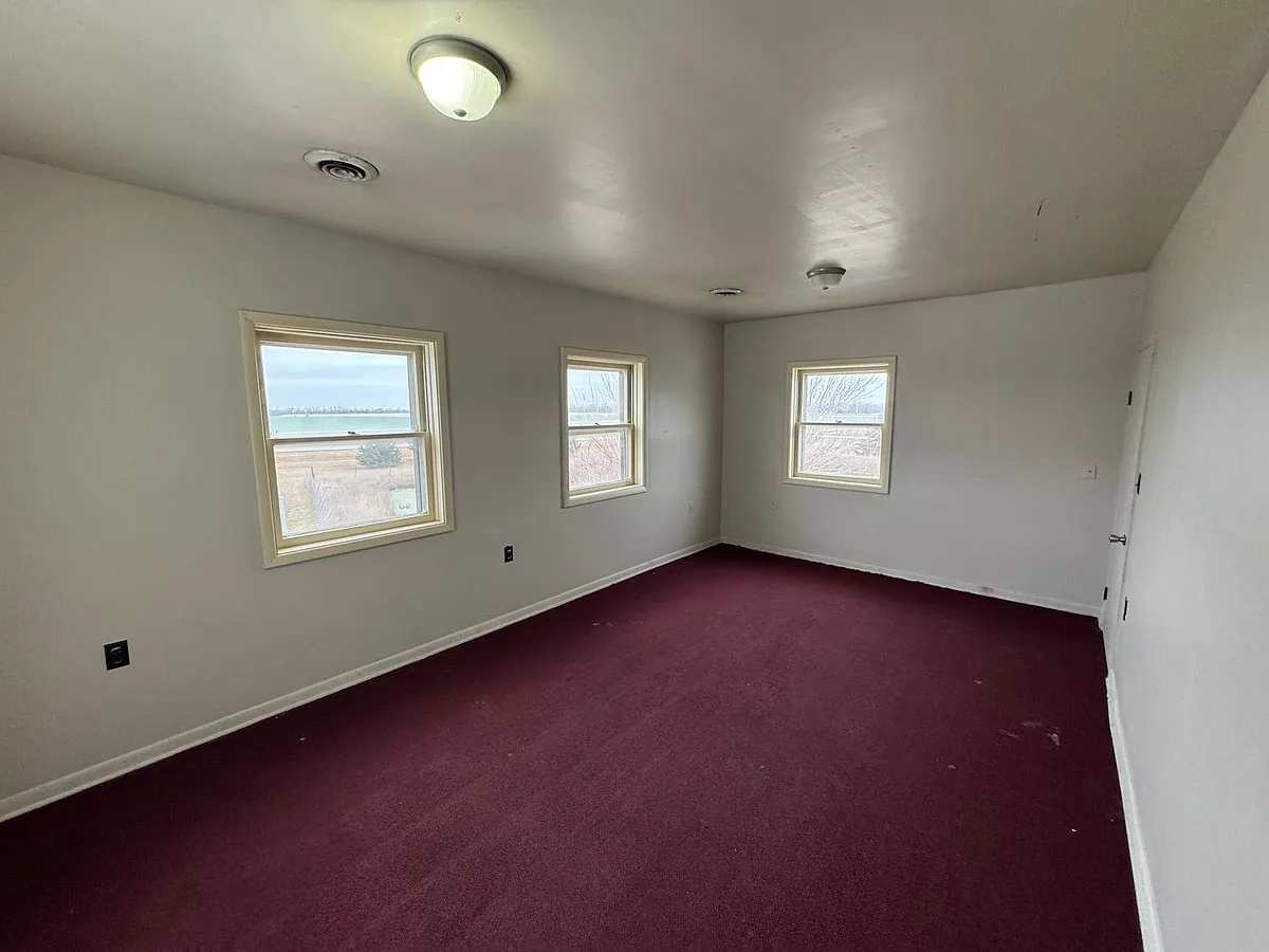 Building Photo - 1101 E Hoch