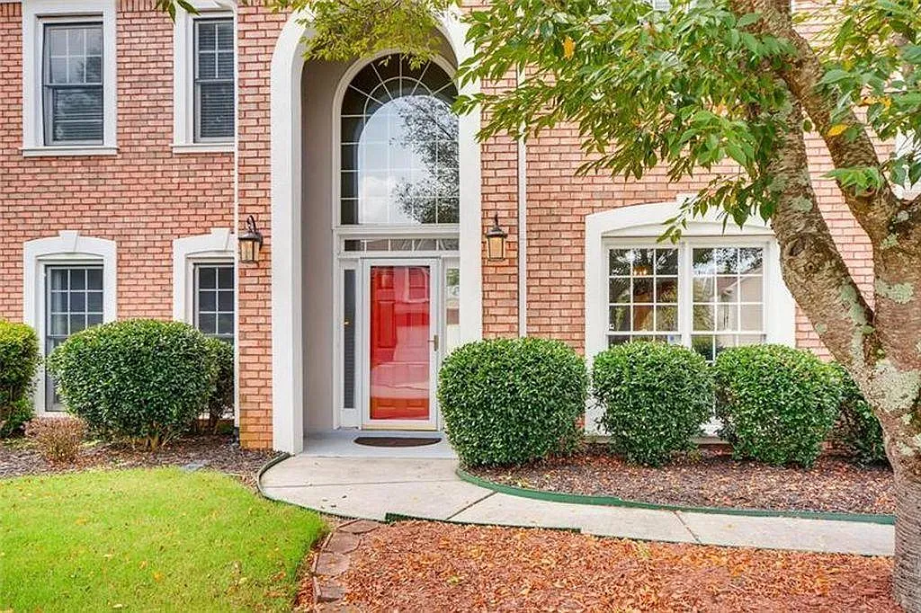 2920 Ridge Oak Dr — Photo 3