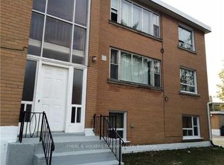 45 Leduc Dr N #1C, Toronto, ON M9W2A8