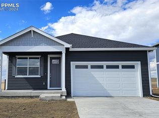 11726 Logans Ridge Dr, Colorado Springs, CO 80925