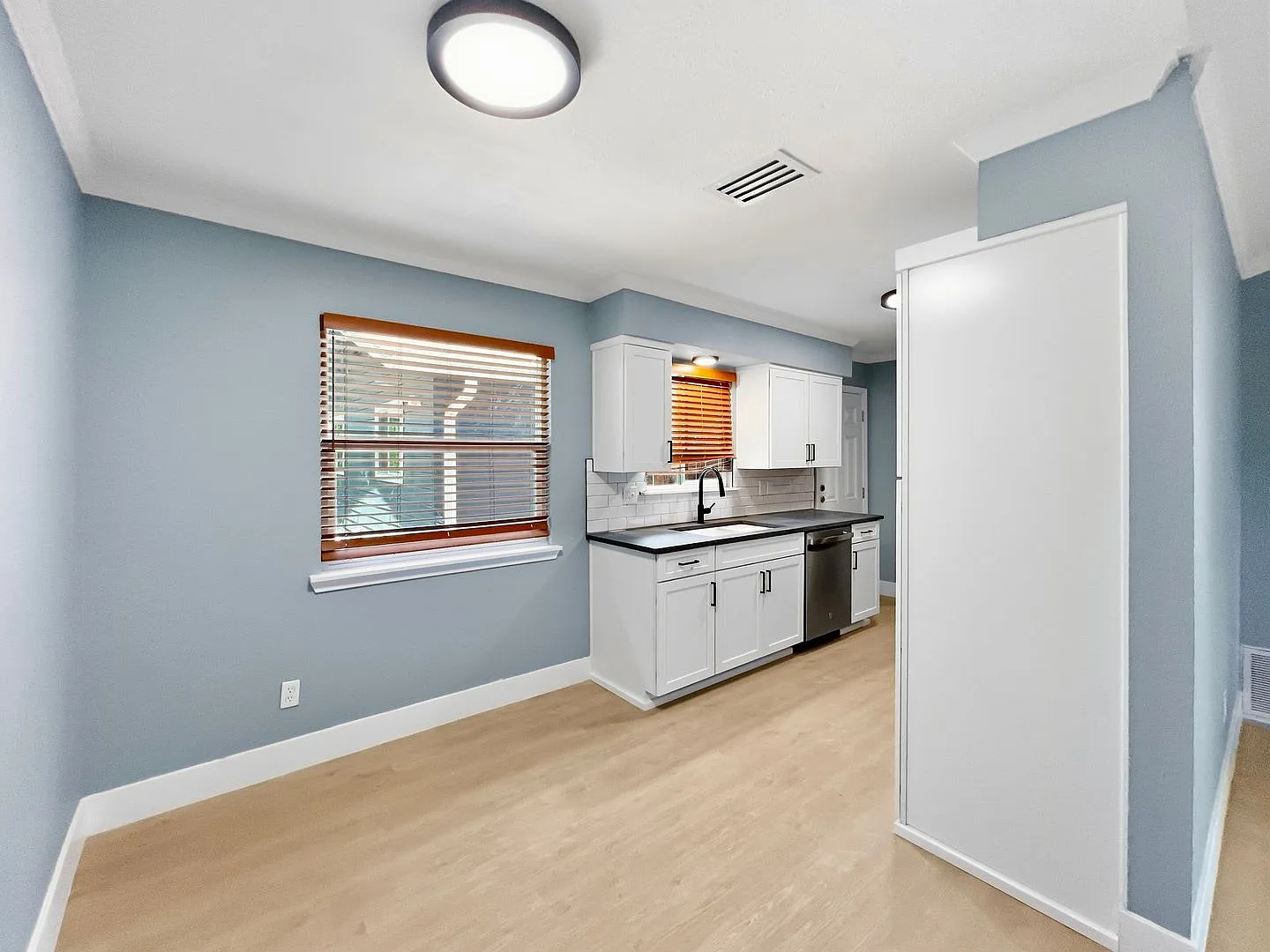 7107 Dan-Jean Dr. — Photo 4