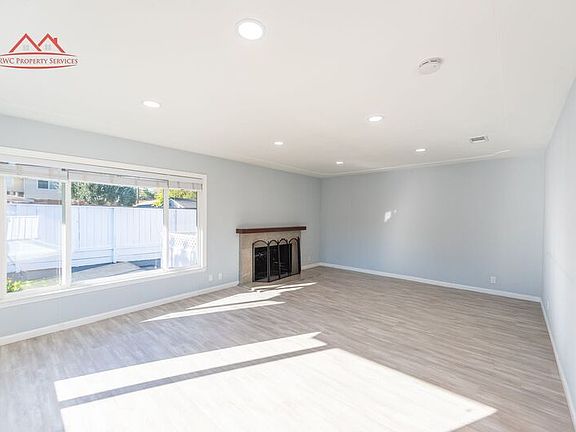5th image of 144 Granada Dr #1