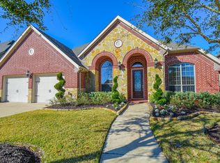 5410 Twin Rivers Ln, Sugar Land, TX 77479