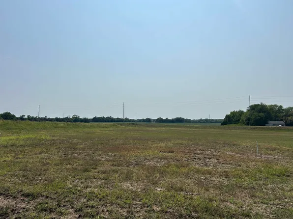 LOT 5 Blk F Cedar Ranch Ests #Penthouse 2, Derby, KS 67037