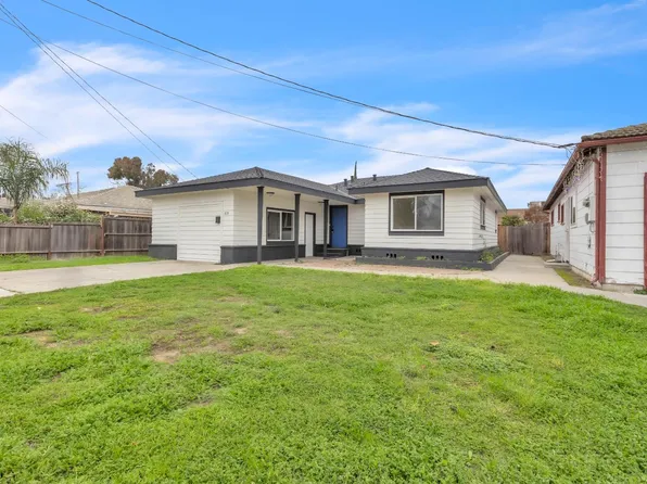830 Flower St, Turlock, CA 95380