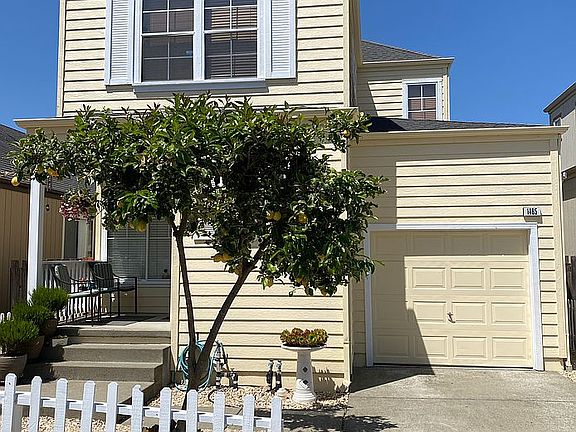 3rd image of 1485 Tammy Way