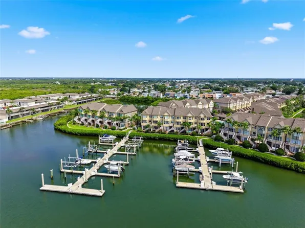 8703 SUNRISE JIB WAY, TAMPA, FL 33615