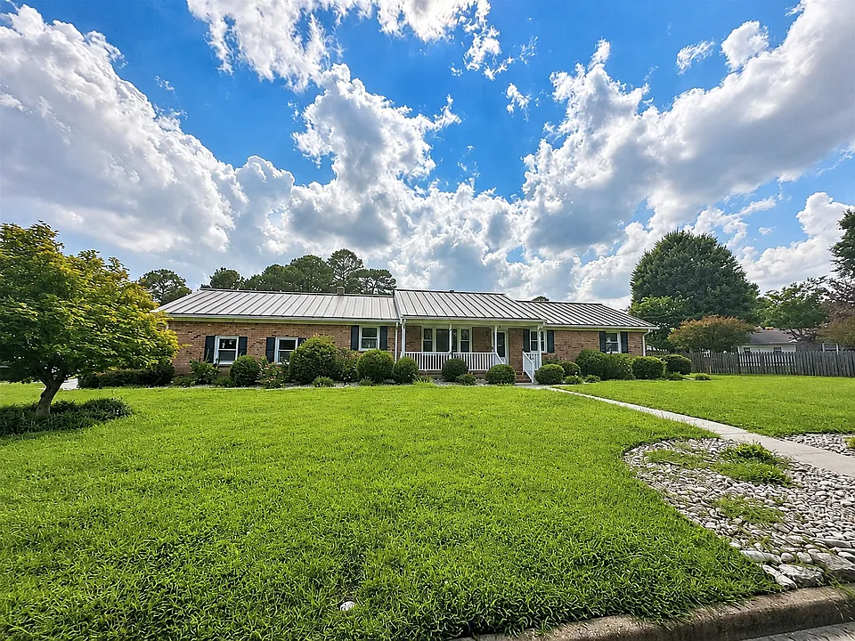 536 Summit Ridge Dr