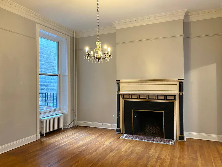 16 W Mount Vernon Pl #2B — Photo 3