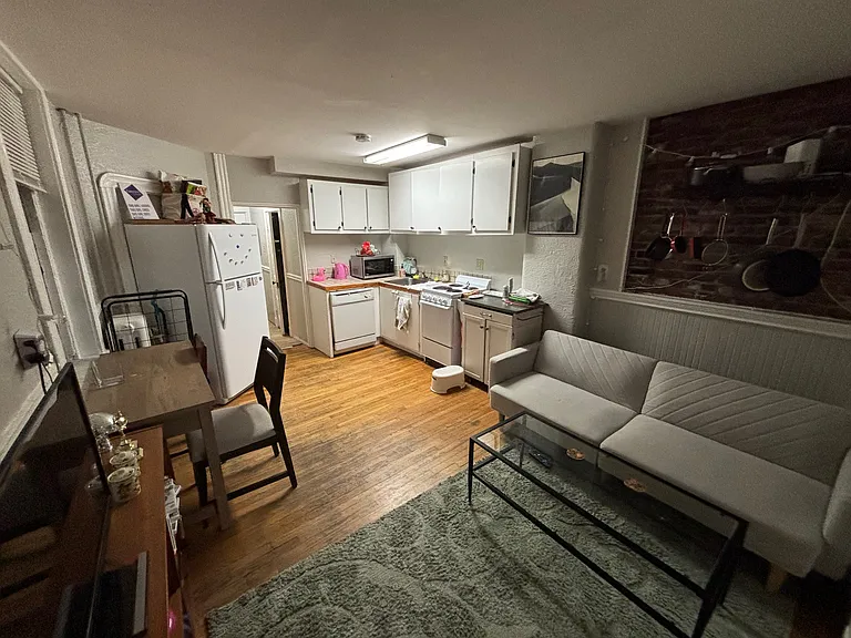 72 Revere St #9 — Photo 3