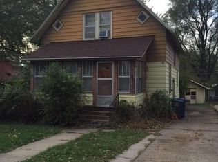 726 27th St, Des Moines, IA 50312