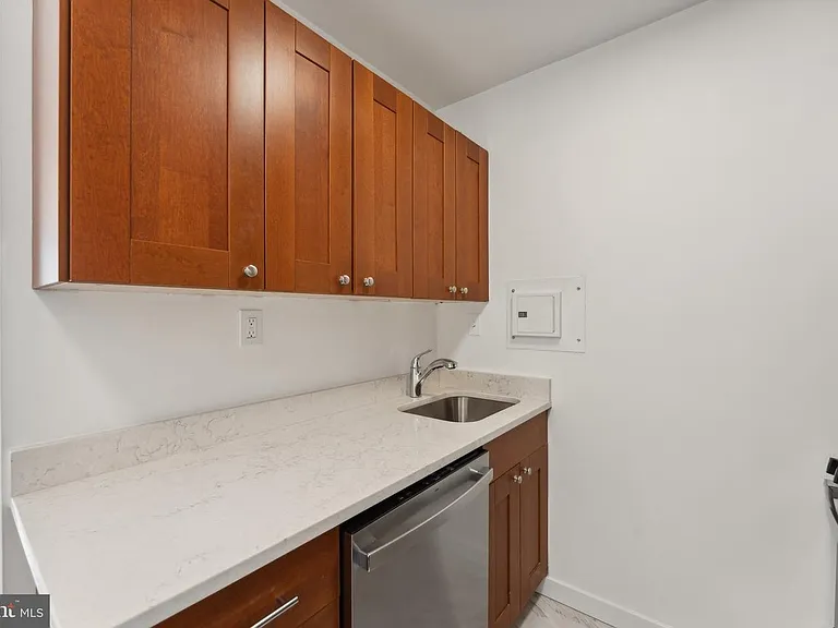 Premium Quartz Countertop
