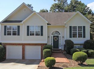 3900 Riversong Dr, Suwanee, GA 30024