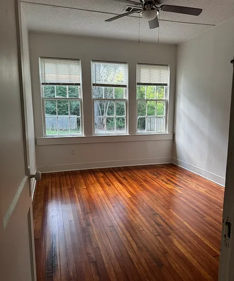 354 E Mayes St — Photo 2