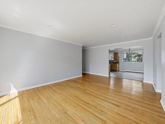 3rd image of 4746 N Paulina St APT 1E