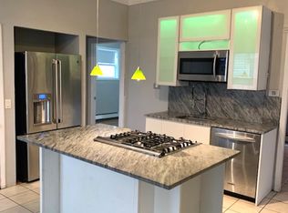 89 America St APT 1, Providence, RI 02903