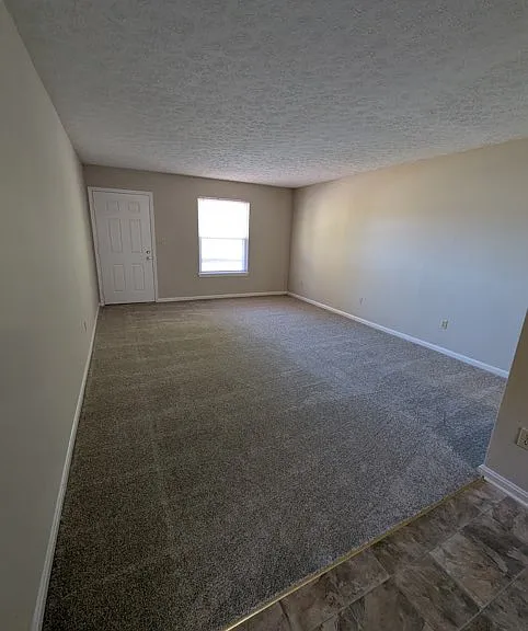 Buckingham Apartments — Photo 24