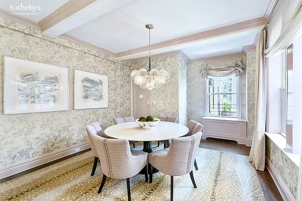 Sold by Sotheby's International Realty | media 2