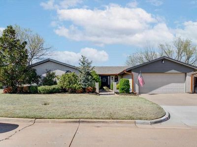 6933 NW Eisenhower Dr, Lawton, OK, 73505