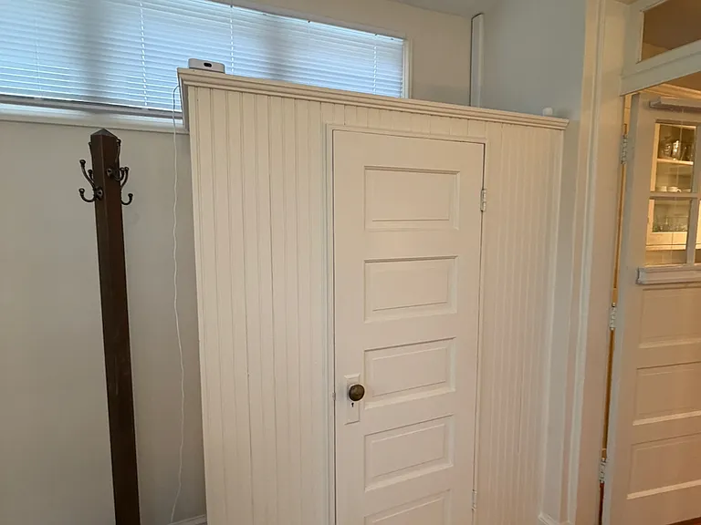 Bedroom 2 - Closet