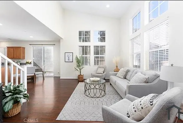 1869 Flint Ct — Photo 1