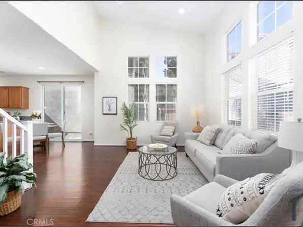1869 Flint Ct, Riverside, CA 92501