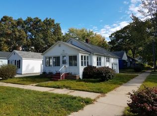 2494 Grove St, Muskegon, MI 49441