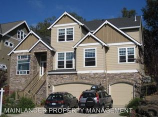 10239 NW Skyline Heights Dr, Portland, OR