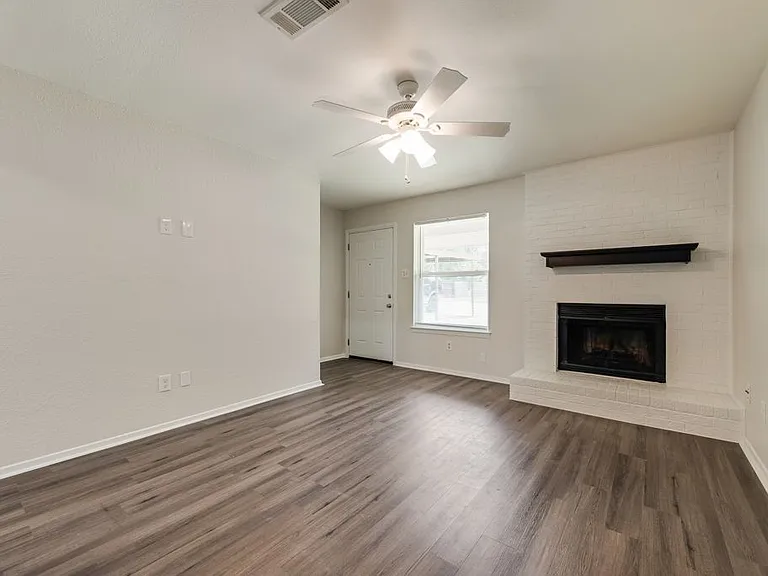 105 Wildwood Ct #UNITB — Photo 4