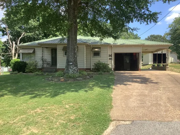126 Elm St, Mc Kenzie, TN 38201