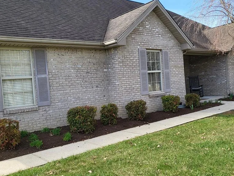 135 Kirkwood Dr — Photo 26