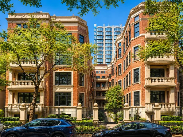 1447 N Dearborn St #3N, Chicago, IL 60610