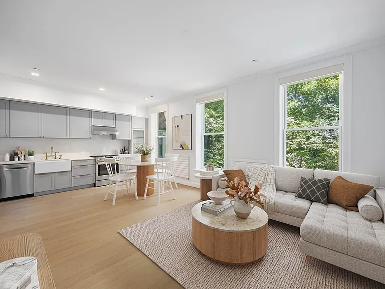 23 S Portland Ave #2 — Photo 3