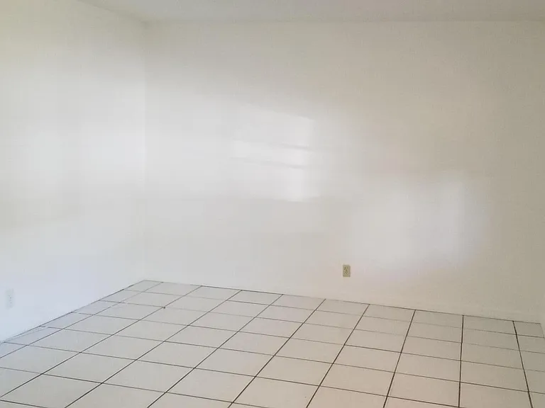 1448 Holly Heights Dr #3 — Photo 9