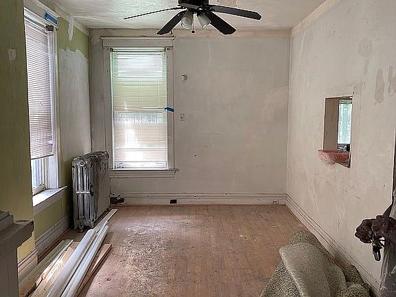 2nd image of 4232 Labadie Ave