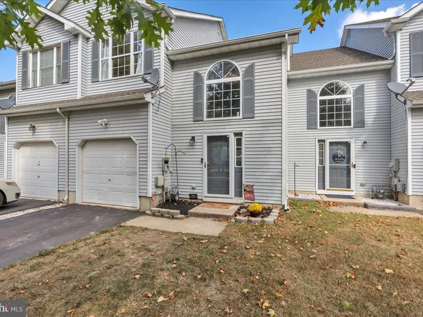 85 Fawn Ct, Lumberton, NJ 08048