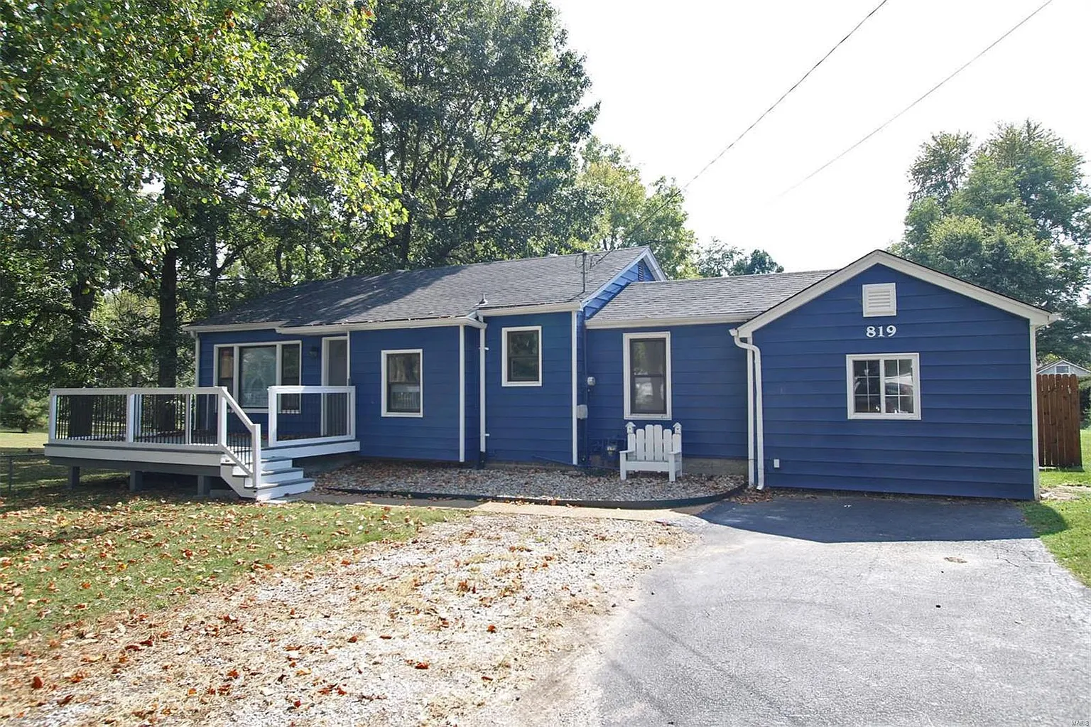 819 E Airline Dr photo 1