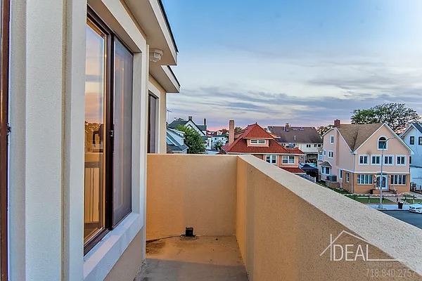 Sold by Ideal Properties Group | media 15