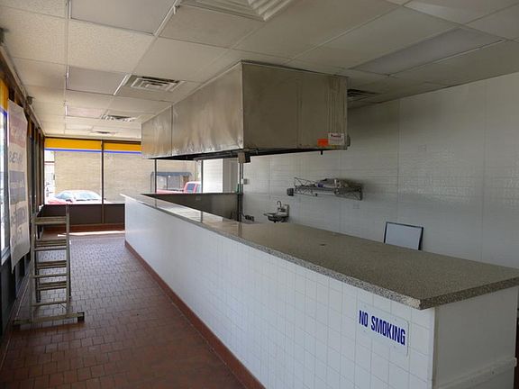 5th image of 5220 159th St