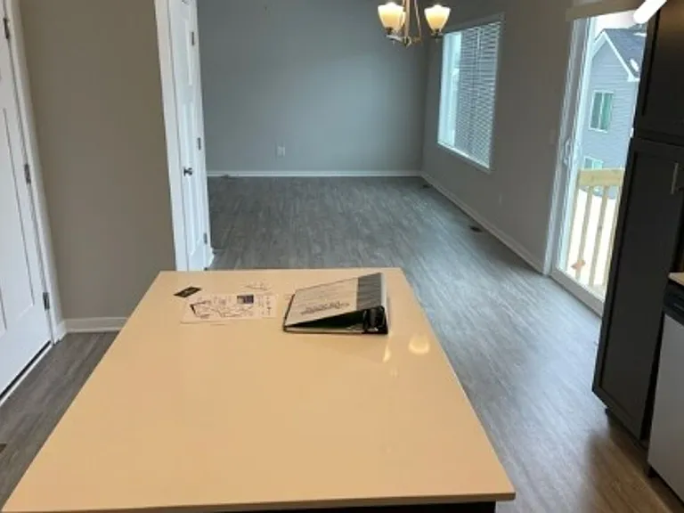 15133 Foxglove Ln — Photo 4