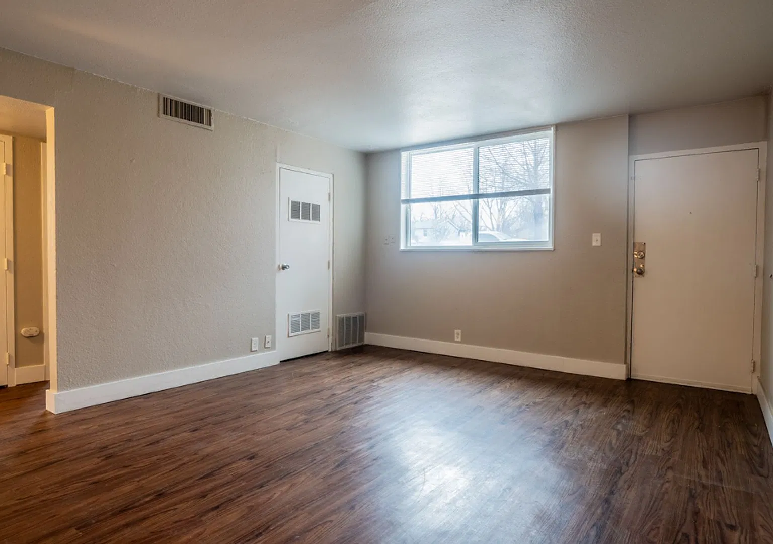 NShields632 (KC-BG) — Photo 3