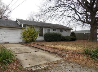 4415 W Washington St, Belleville, IL 62226